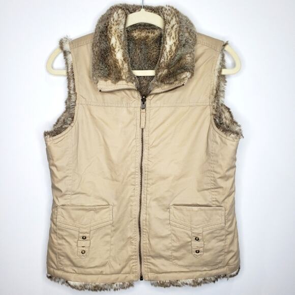 Old Navy Faux Fur Reversible Vest with Khaki Side with Pockets Small - Picture 4 of 10